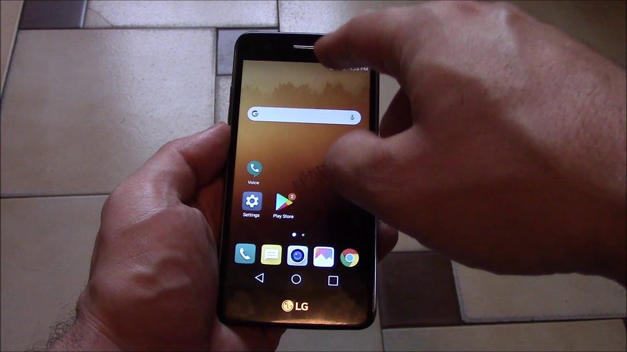 5 ways to turn on your Android phone's flashlight